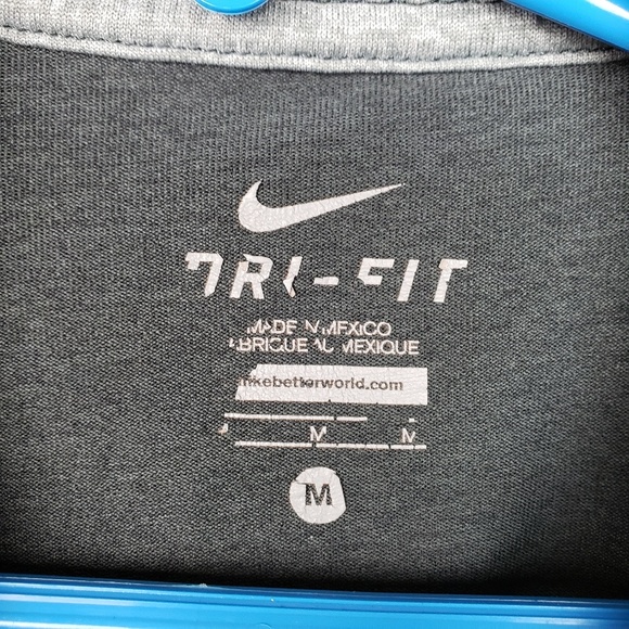 Nike Dri-fit Gray Swoosh T-shirt - Picture 3 of 3